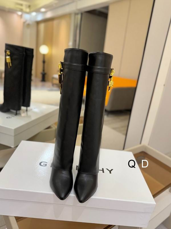 Knee-High Boots Gold Lock
