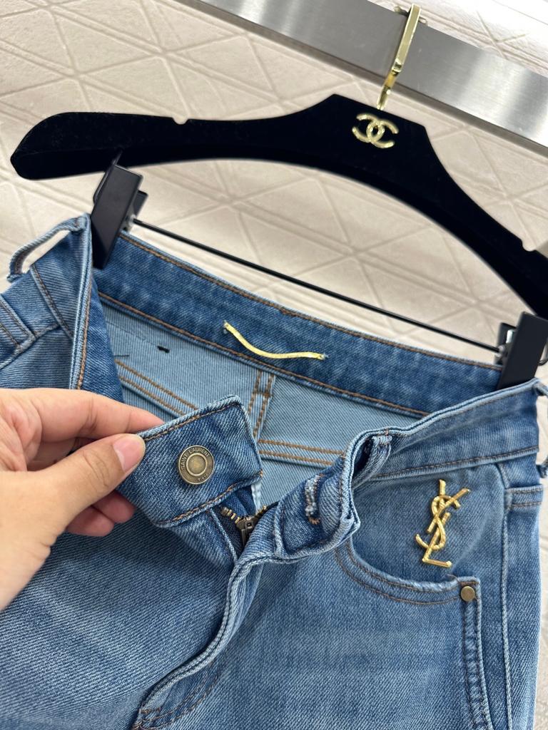 70s-Style Flared Jeans